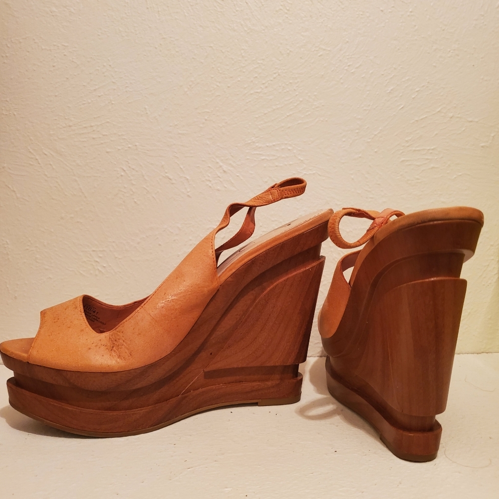 Lamb skin leather orange heels